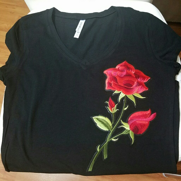 Tops - 🚫SOLD🚫Black Rose V-Neck Shirt