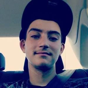 Meet your Posher, Dylan