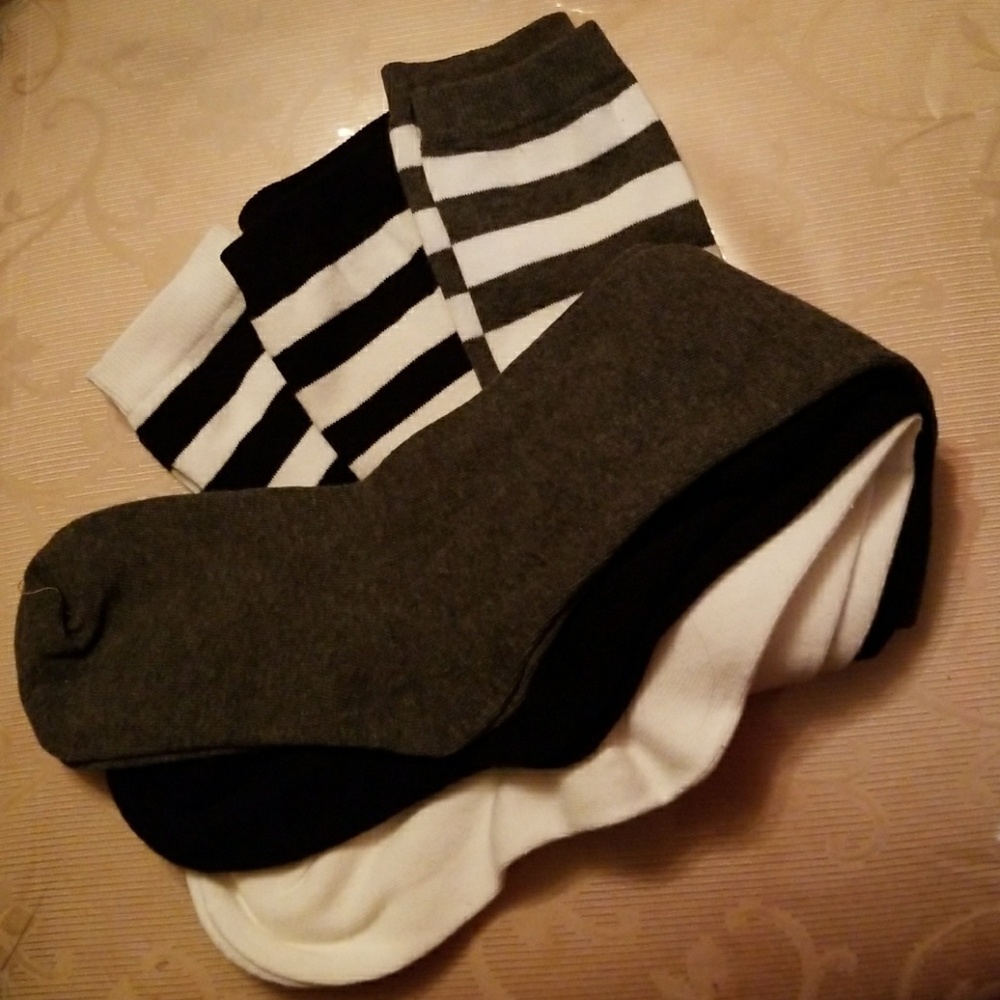 🌺SOLD🌺 Over the knee high socks