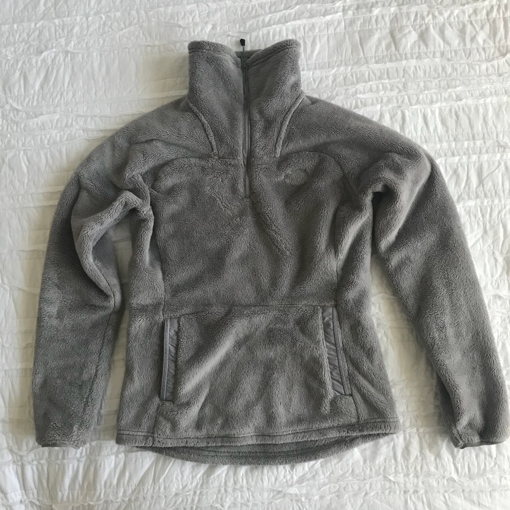 The North Face Grey 1/4 pullover - XS
