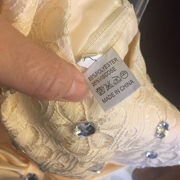 Girls Formal Dress - Picture 4 of 4