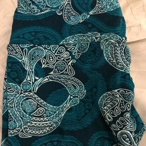Teal skull OS Leggings