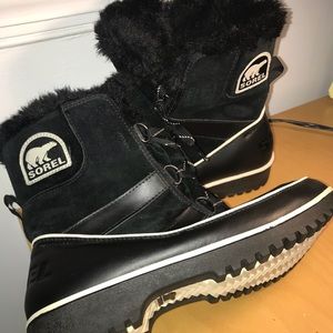 Black Sorel Snow Boots size 10