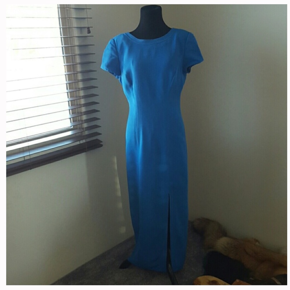 100% SILK Adrianna PAPELL