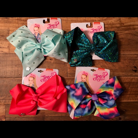 ❤️Sold❤️ NWT:  8 JoJo big bows w/ brush set - Picture 2 of 5