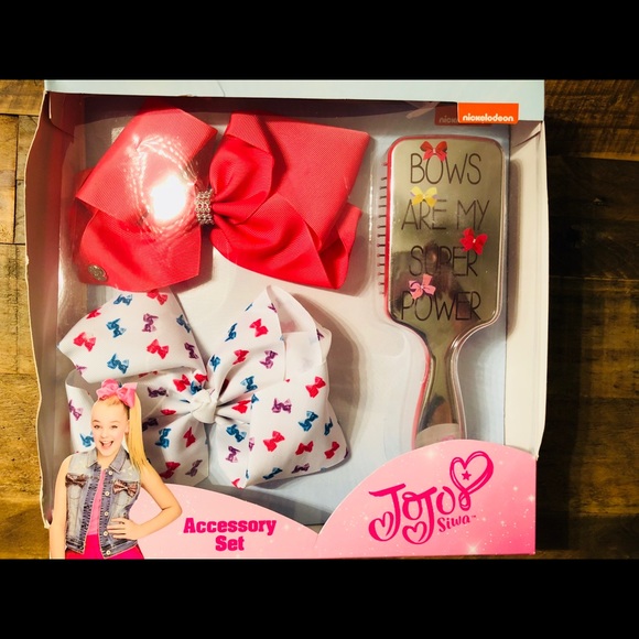 ❤️Sold❤️ NWT:  8 JoJo big bows w/ brush set - Picture 4 of 5