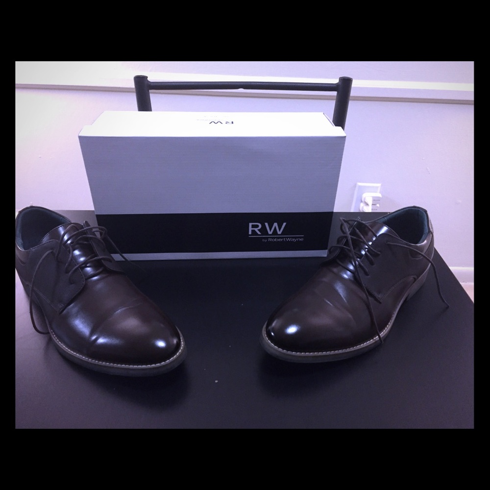 Men’s Shoes