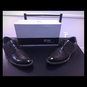 Men’s Shoes