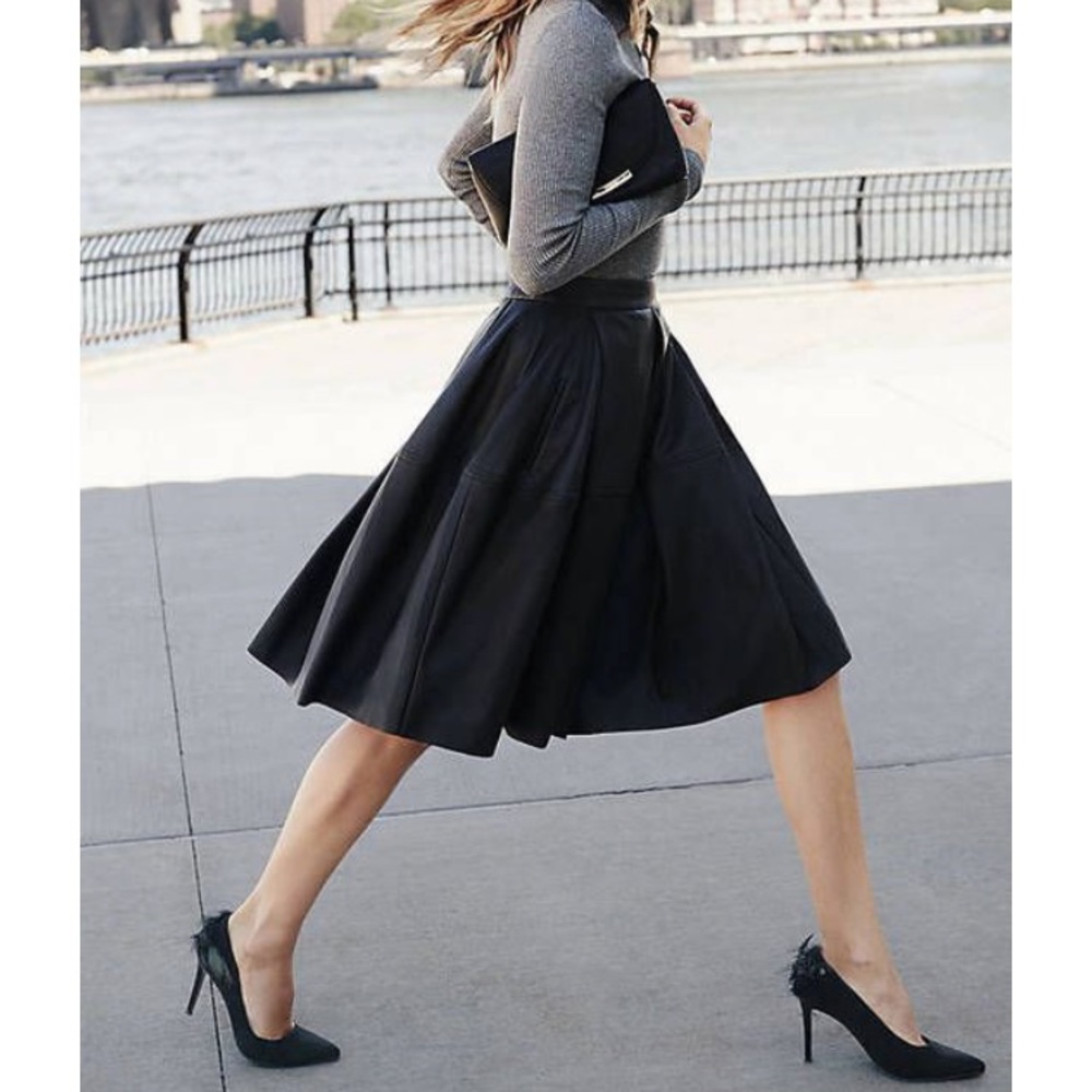 Bell skirt with pockets