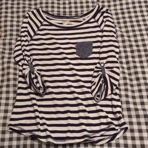Striped 3/4 Sleeve Shirt