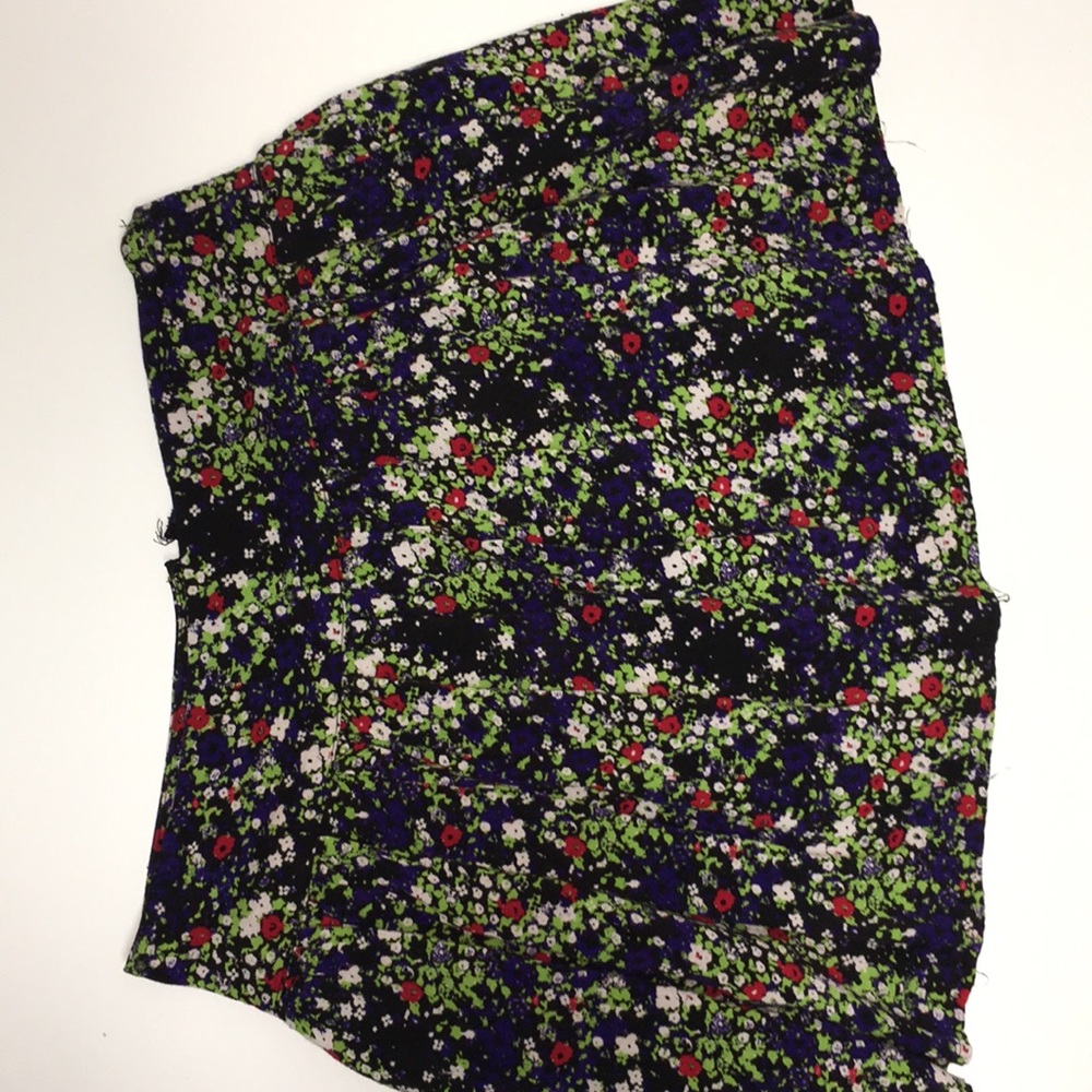 Bebe multi flower print skirt