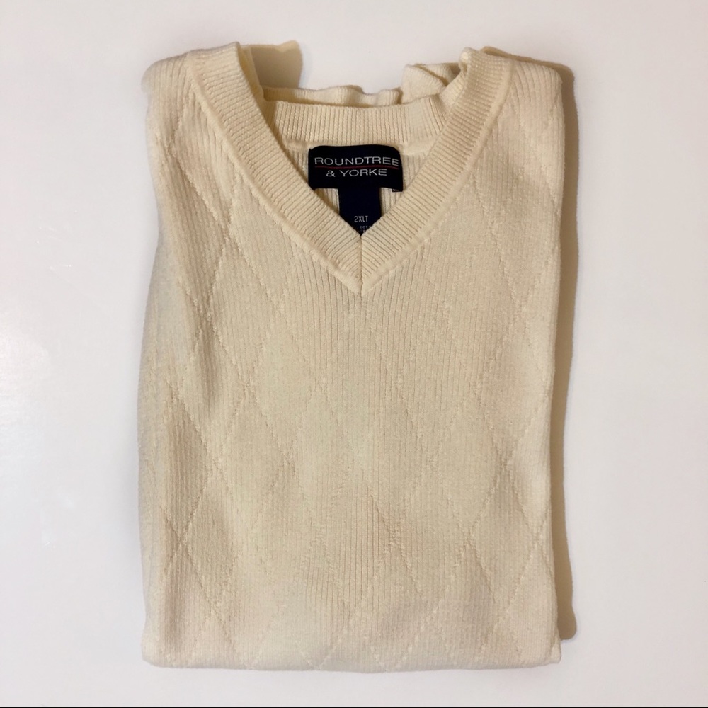 2XLT Tall Mens Roundtree & Yorke Sweater Vest