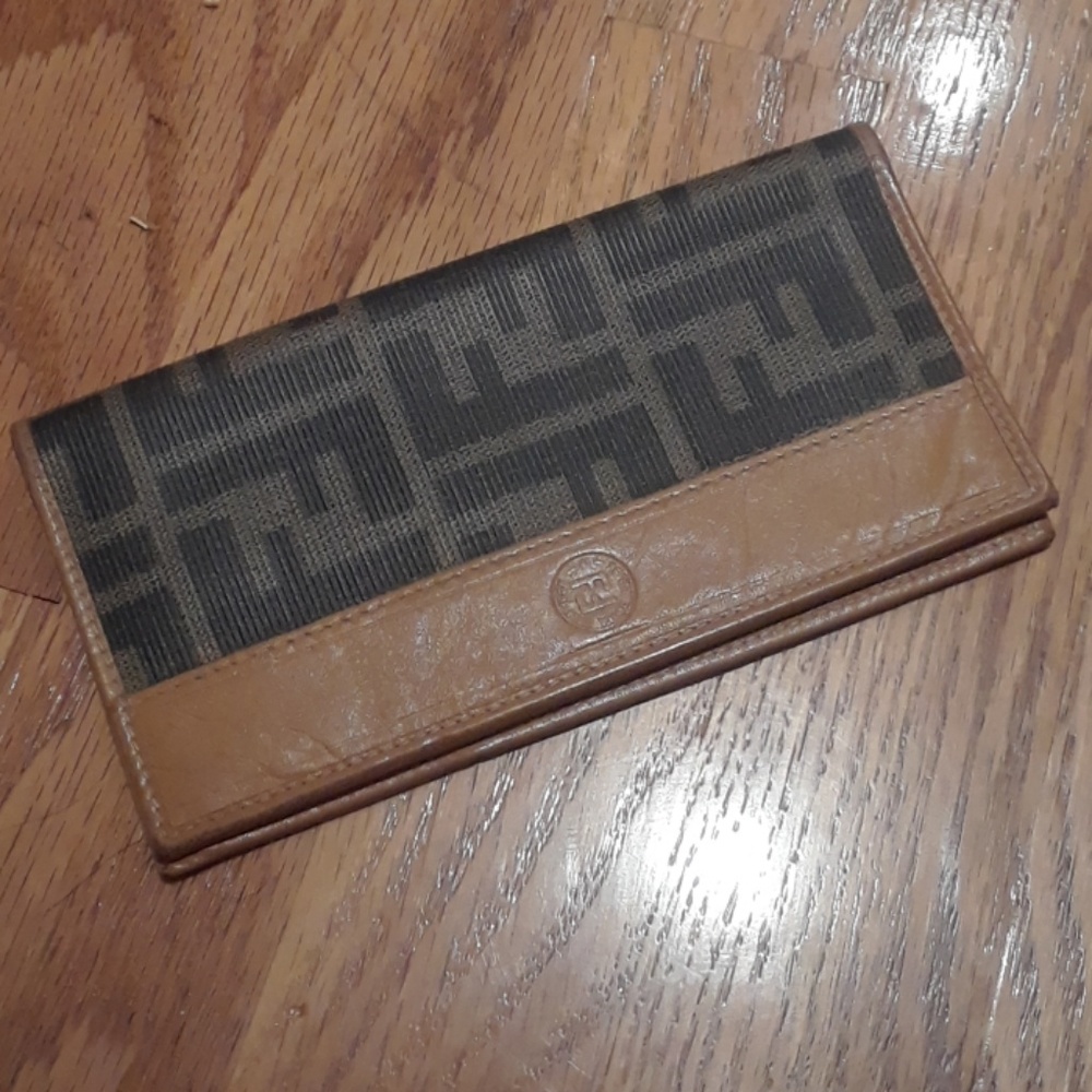 Offers! Fendi Vintage Checkbook Holder