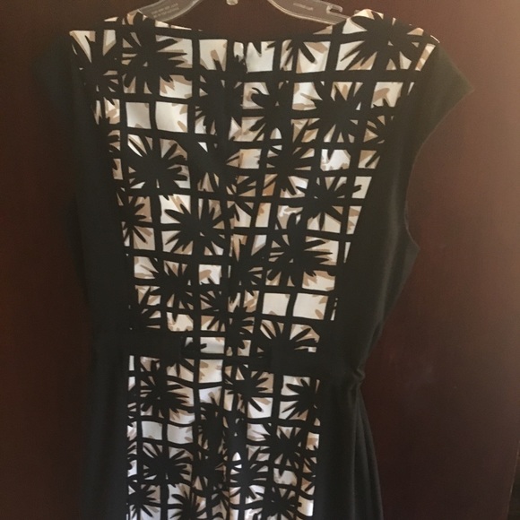 New York & Company Dress NWOT - Picture 3 of 5