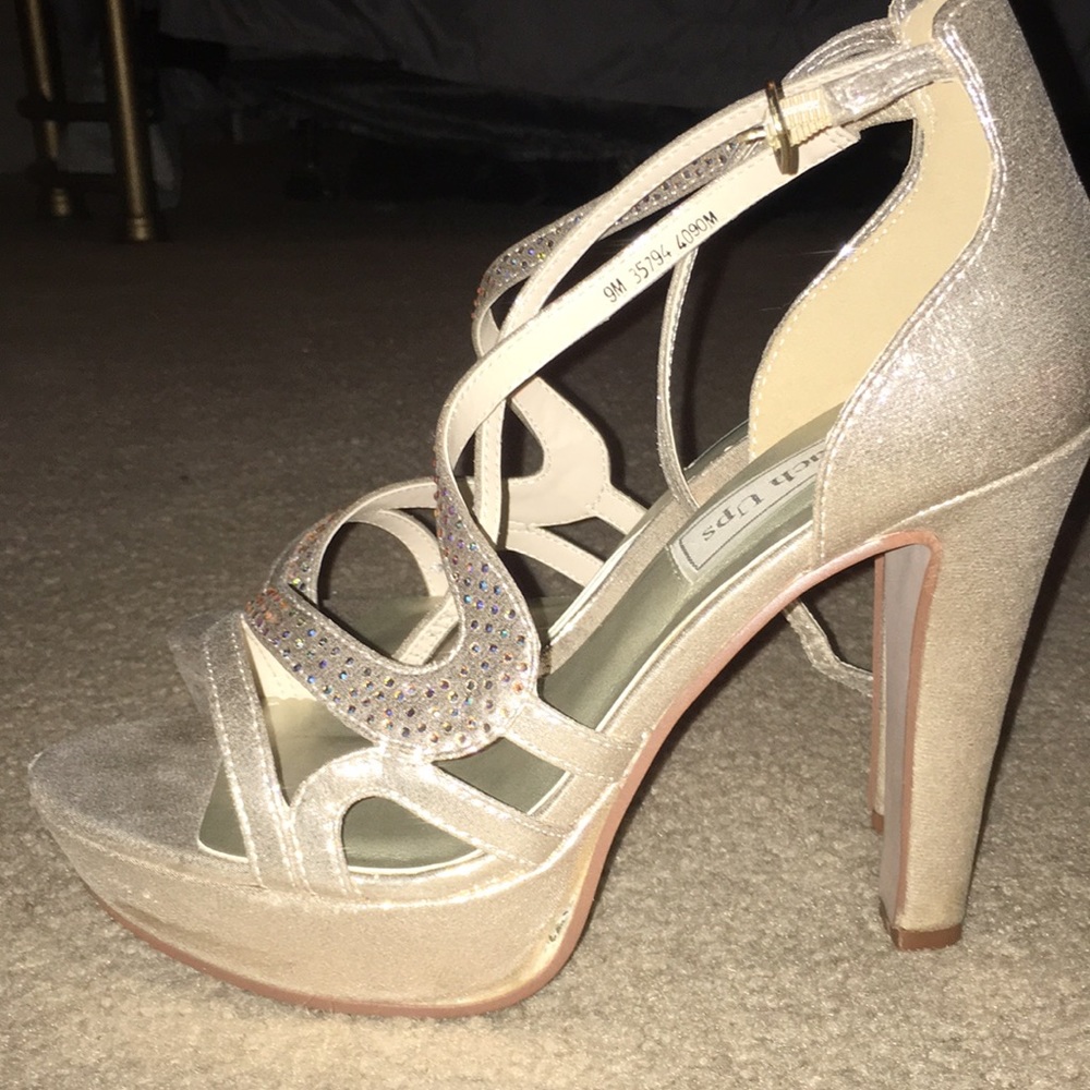 Prom shoes!! - Picture 2 of 2