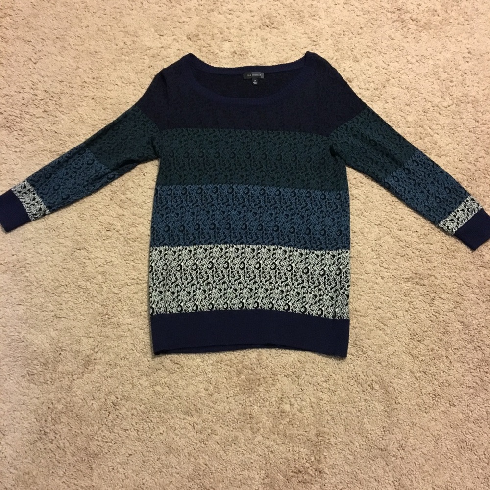 The Limited sweater sz XS
