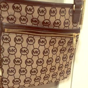 Michael Kors Cross body bag