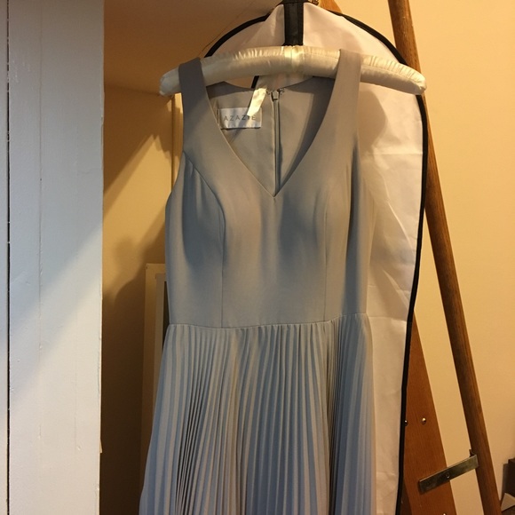 ✔️SOLD✔️Azazie Lindsay Dress in Silver Gray - Picture 6 of 7