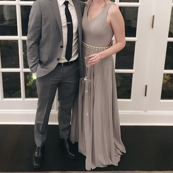 ✔️SOLD✔️Azazie Lindsay Dress in Silver Gray - Picture 7 of 7