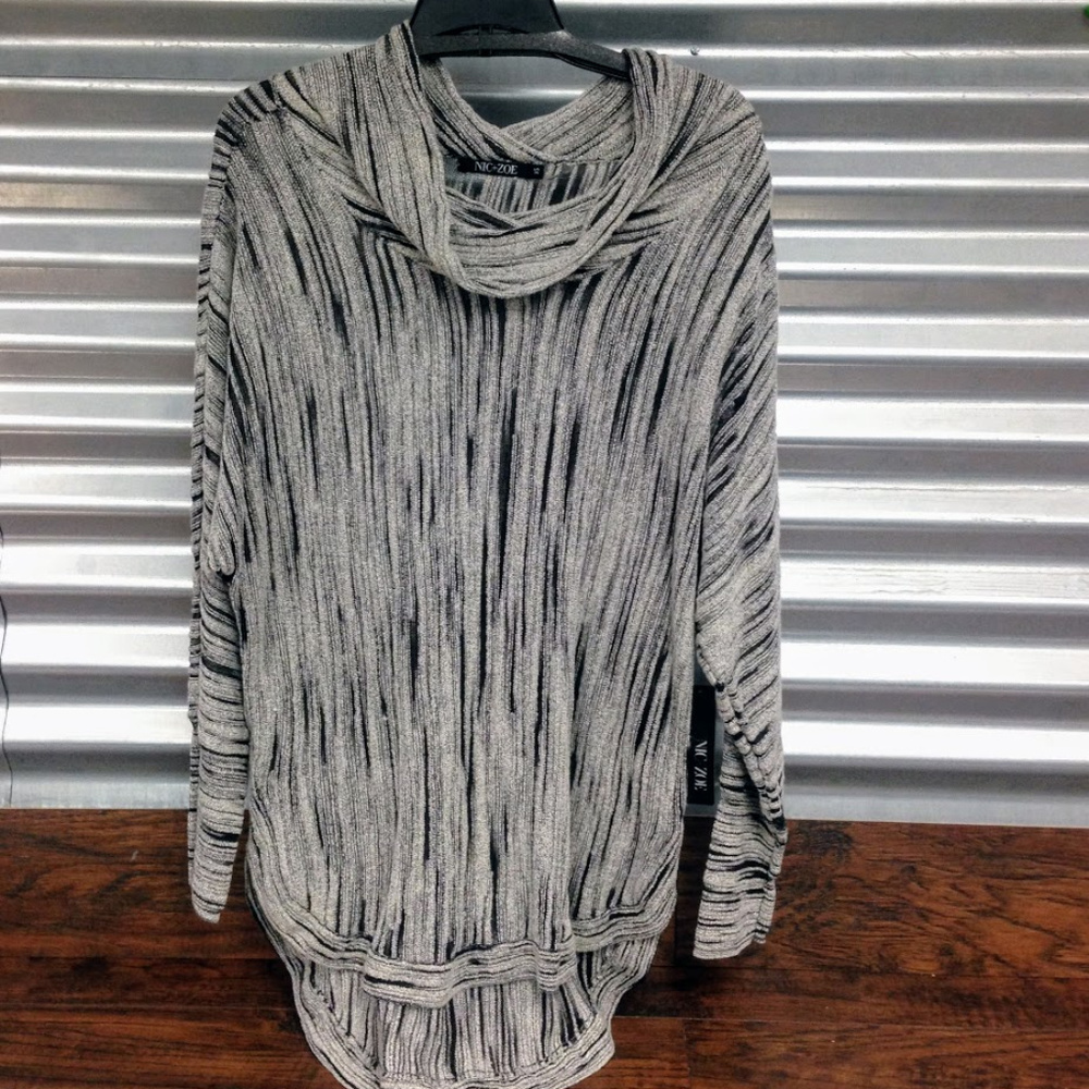 Nic + Zoe Mixed Black and Grey Knit Sweater