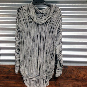 Nic + Zoe Mixed Black and Grey Knit Sweater