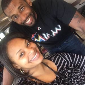 Meet your Posher, Monique