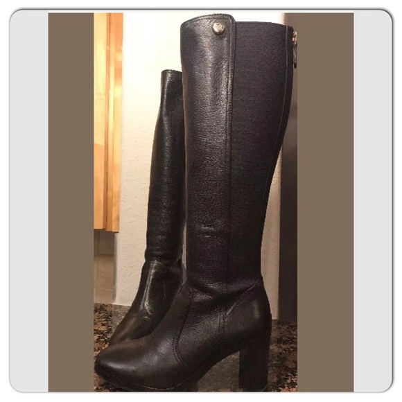 Tory Burch Sullivan stretch leather boot