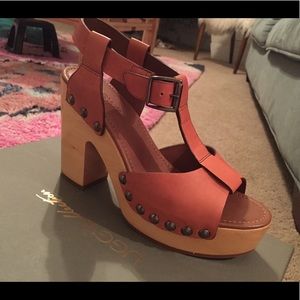 Ugg collection fiorella sandal