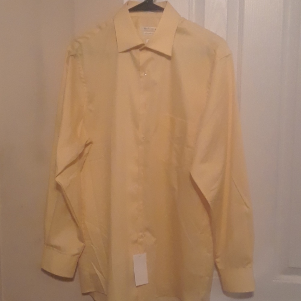 Shirts - Picture 2 of 4