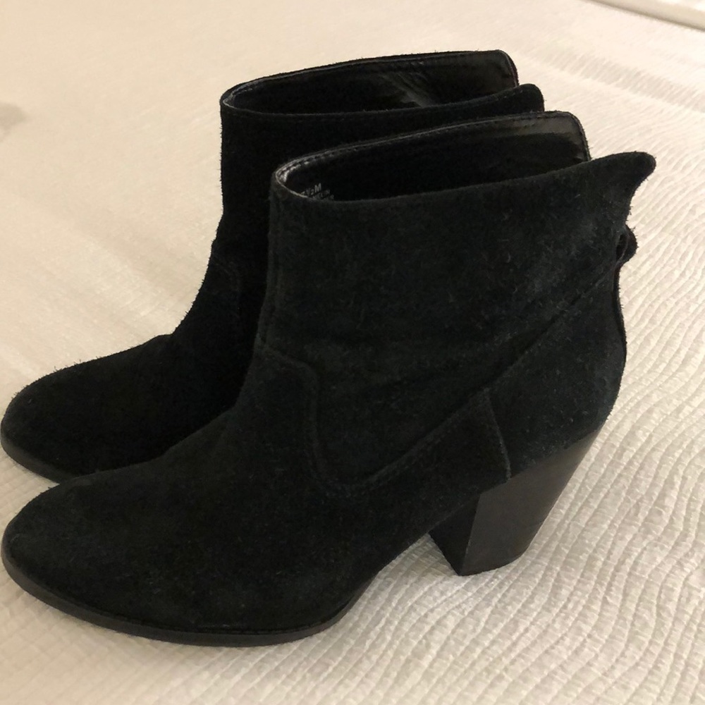 Nine West ankle boots size 7.5M Black Leather