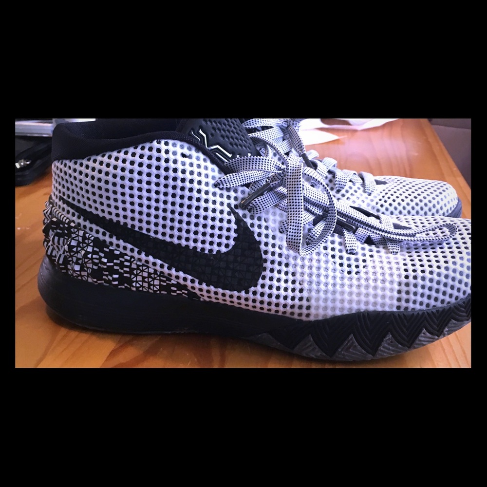 🏀 Kyrie 1 BLACK HISTORY MONTH EDITION 💕