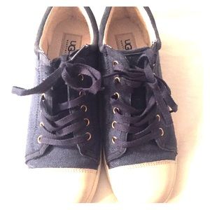 Ugg sneakers