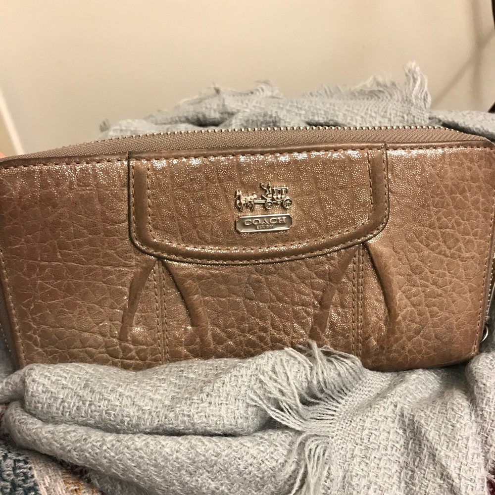 Coach wallet