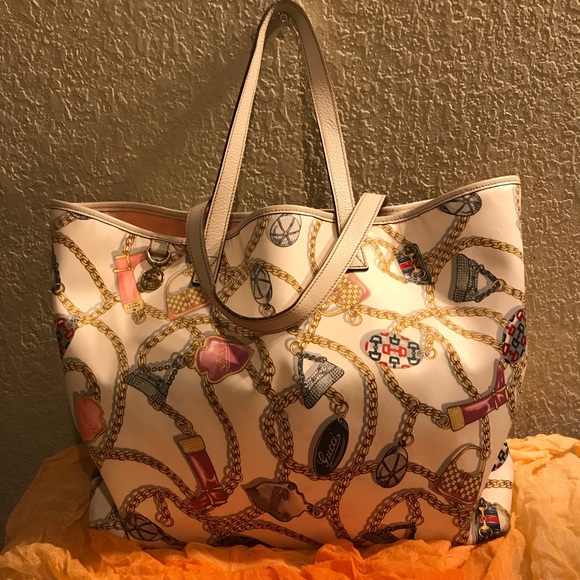 Gucci Printed Charm Tote RARE - Picture 3 of 8