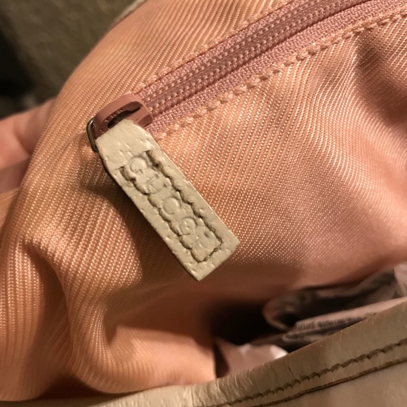 Gucci Printed Charm Tote RARE - Picture 4 of 8