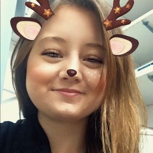 Meet your Posher, Justine