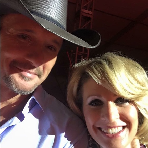 Meet your Posher, Landy - Picture 1 of 1