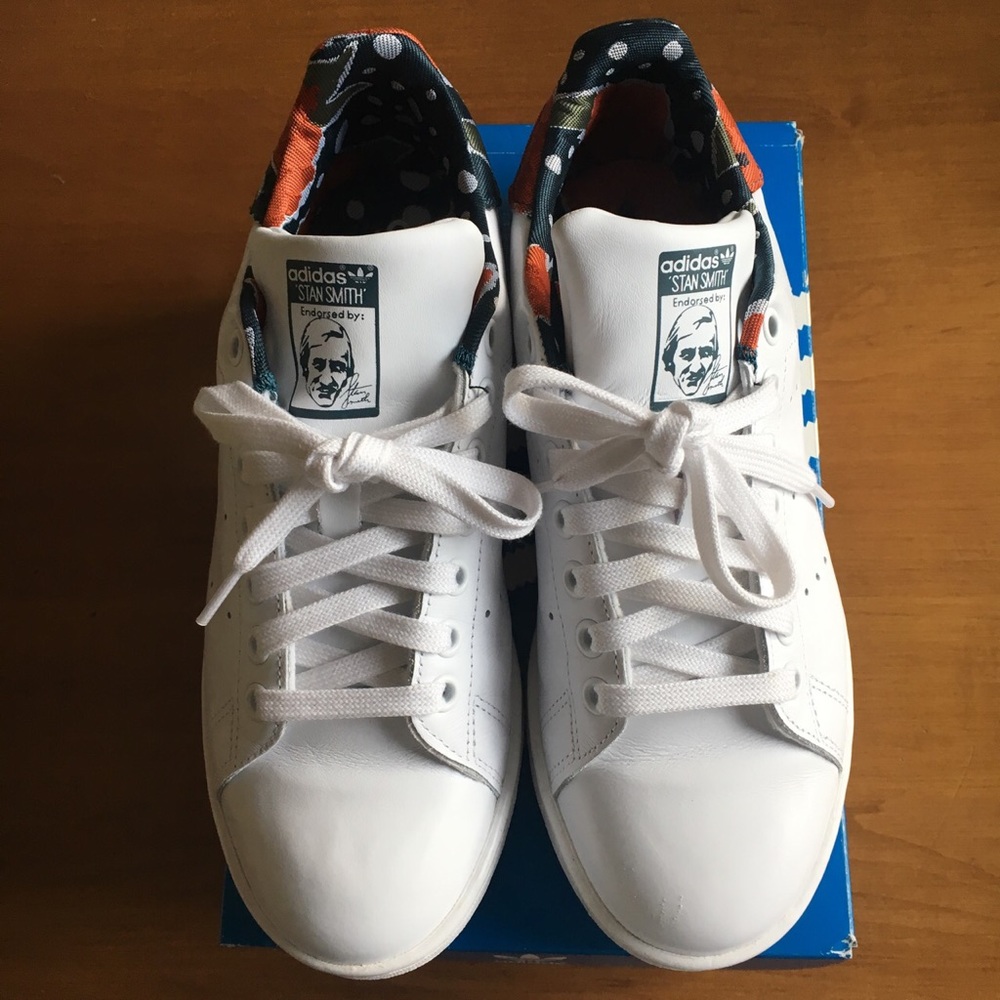 Women’s size 9 floral Adidas Stan Smith’s