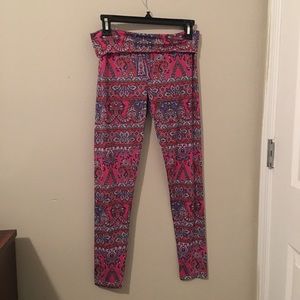 patterned leggings