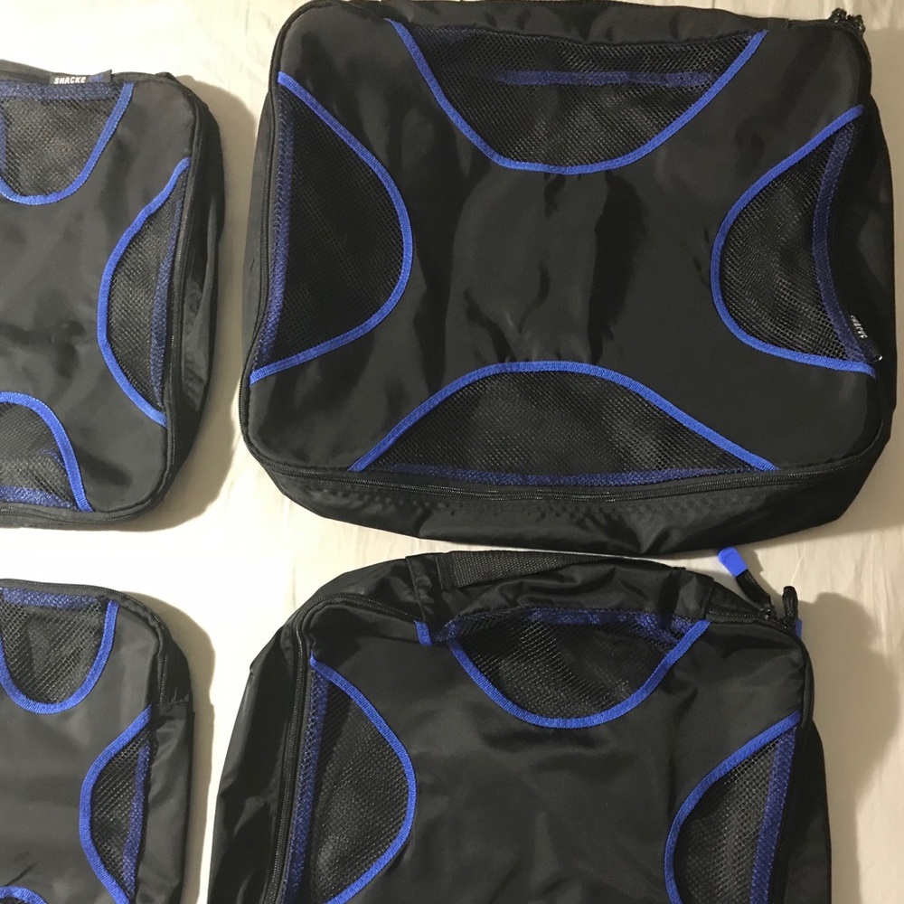 Packing Cubes - Eagle creek and Shacke Pak