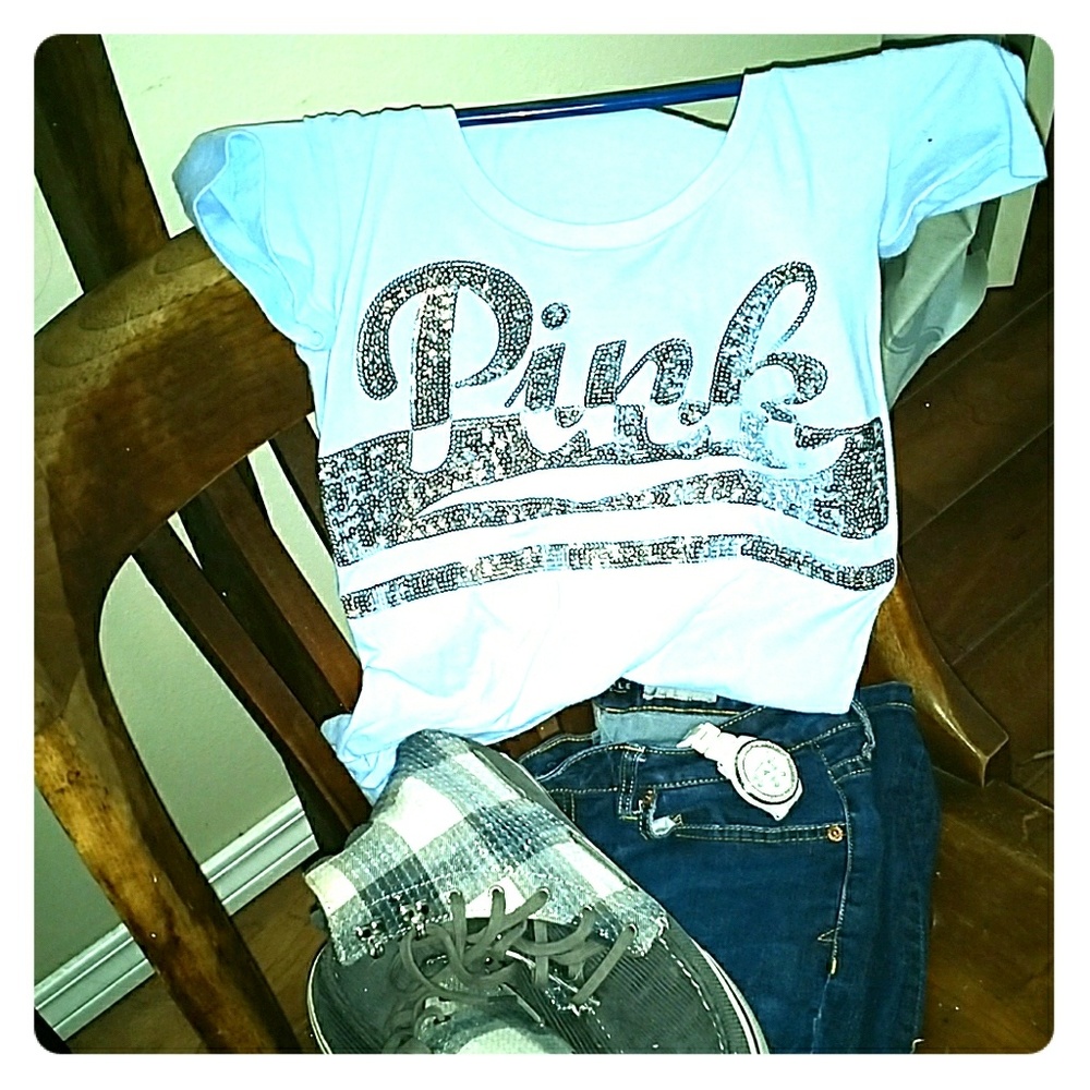 Pink tshirt