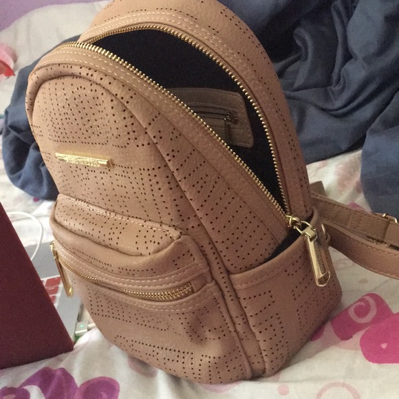Steve Madden mini backpack!! - Picture 4 of 4