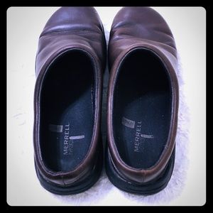 MERRELL Brown Shoes.