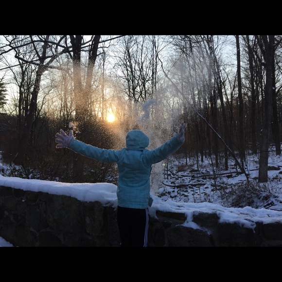 Meet your Posher, Alexandra - Picture 1 of 1