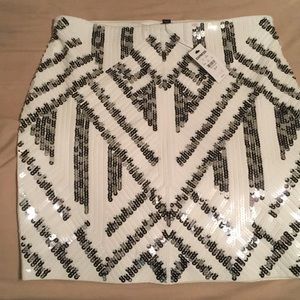 NWT Express sequin white/silver mini pencil skirt