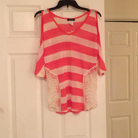 Striped Off the Shoulder Shirt - Picture 5 of 7