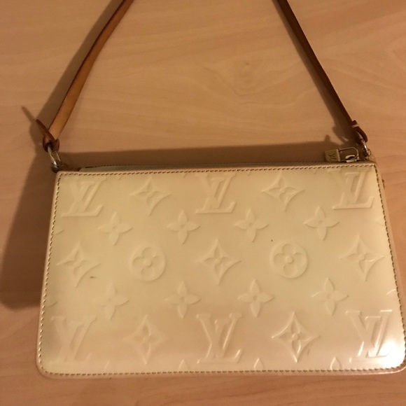 Louis Vuitton Handbags - SOLD