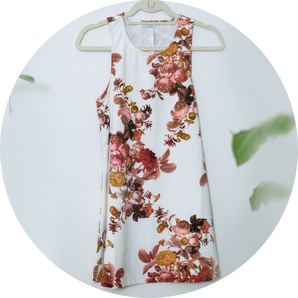 White Floral Patterned Shift Dress