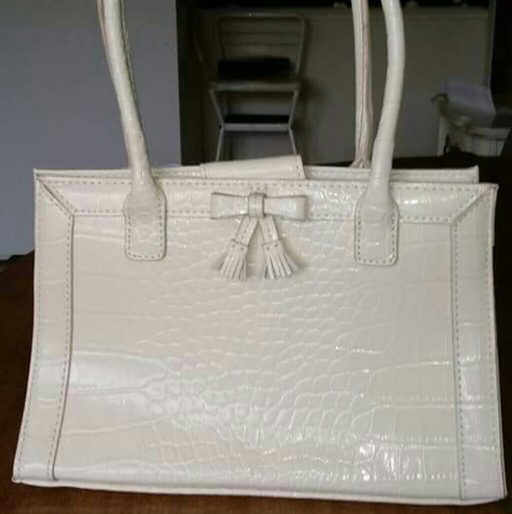 Liz Claiborne