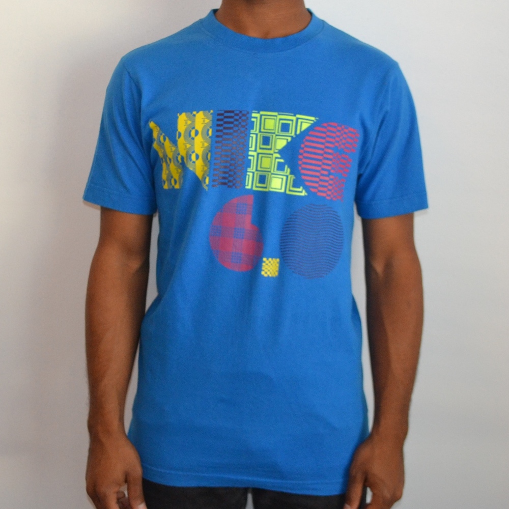 Graphic Tee (Nike)